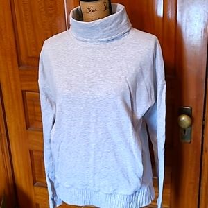 Lululemon mock turtleneck sweatshirt